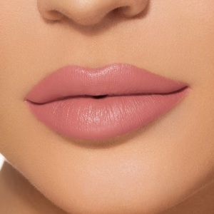 Kylie Lip Kit